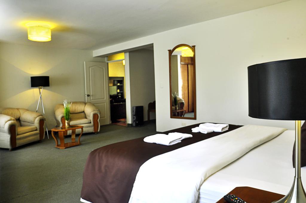 Casona Plaza Hotel Пуно Екстер'єр фото